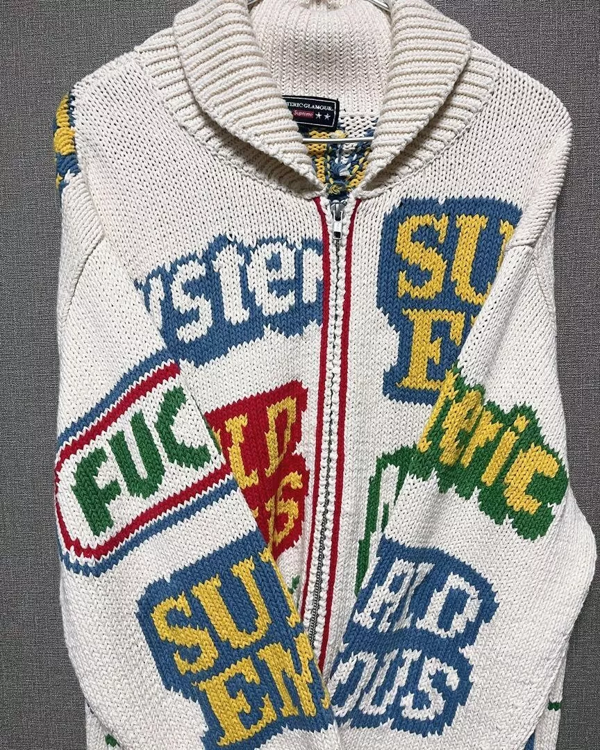 Pull zippé Supreme HYSTERIC GLAMOUR Logos 2021 taille logo moyen