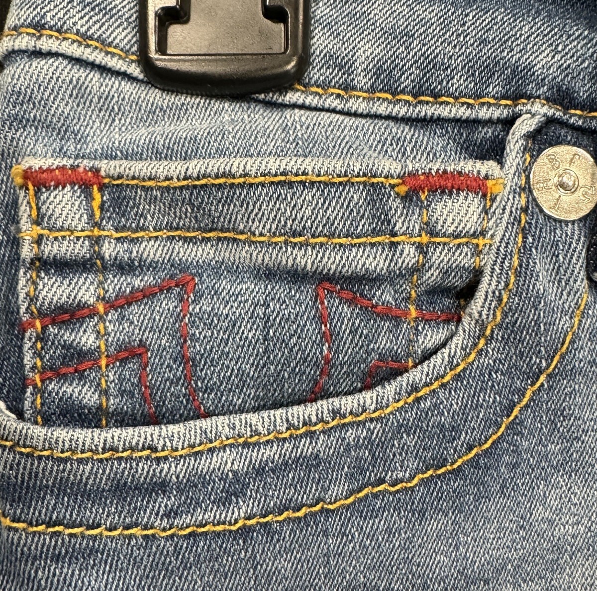 WOMENS TRUE RELIGION 