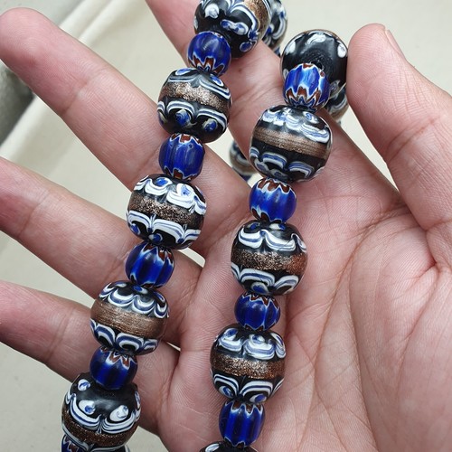 Millefiori Murano and Chevron Venetain Style Glass beaded Necklace - Picture 12 of 24