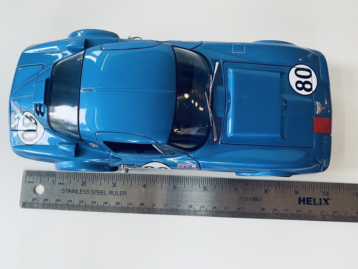 Exoto Racing Legends 1963 Corvette Grand Sport #80 Nassau