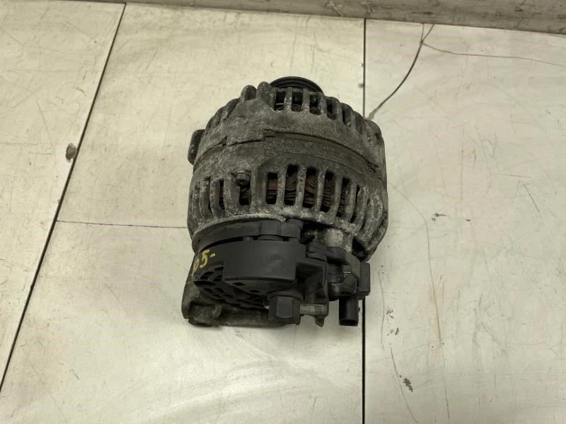 BMW X3 E83 2005 alternador OEM+ Foto 4 de 4