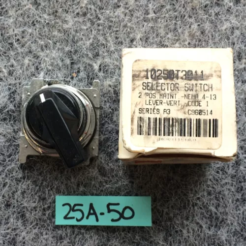 Cutler Hammer 10250T3011 SER.A3 BLACK SELECTOR SWITCH  NOS 1 YEAR WARRANTY NOS