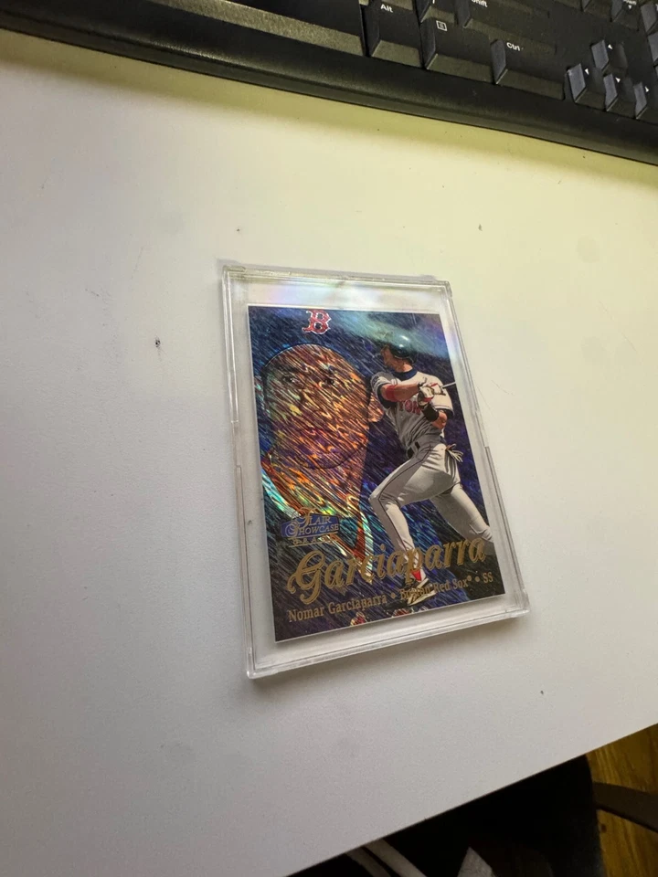 1998 Flair Showcase ROW 1 #5 Nomar Garciaparra RARE SHIMMER REFRACTOR PARALLEL - Image 2 of 4
