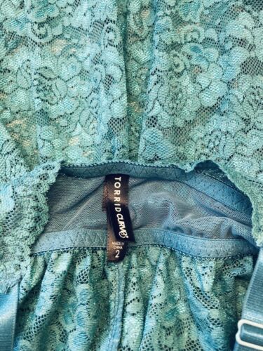 Torrid Babydoll Sheer Lace Nightgown Teddy Size 2 2X 18/20 Teal - Picture 3 of 6