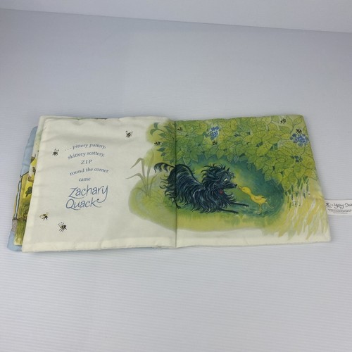 Hairy Maclary & Friends Cuddle & Play by Lynley Dodd Babies Cloth Book Puffin - Picture 8 of 12