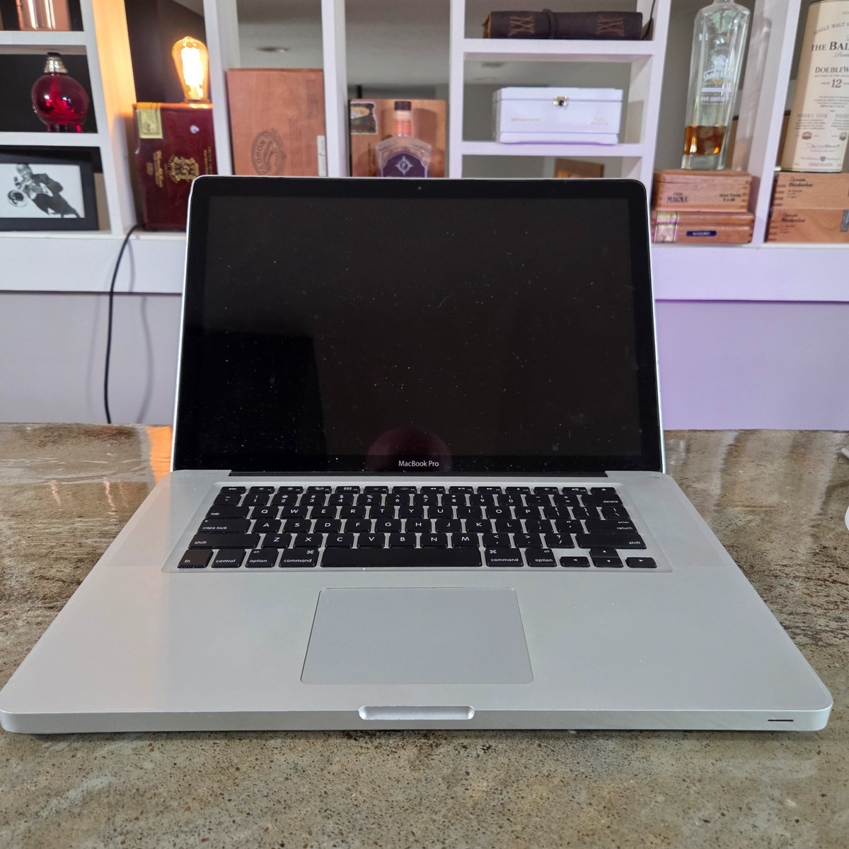 Apple MacBook Pro 15-Inch 
