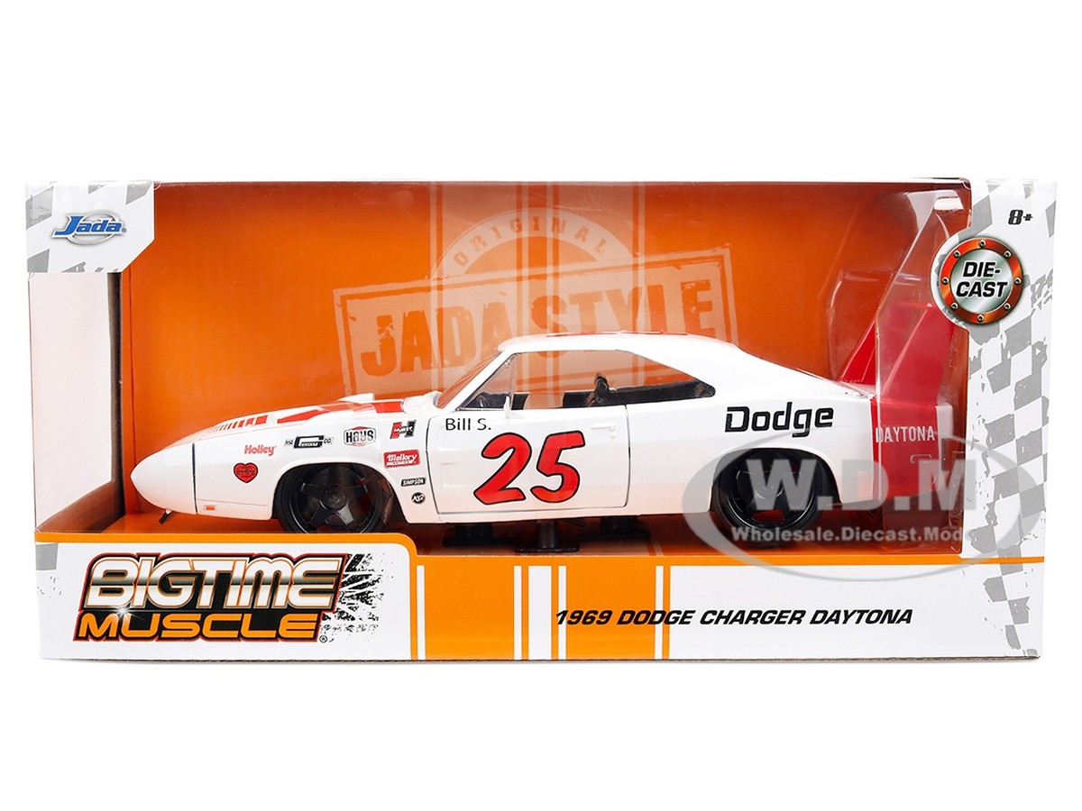 1969 DODGE CHARGER DAYTONA #25 WHITE 1/24 DIECAST MODEL CAR BY