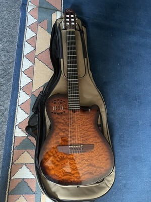 Godin Multiac ACS-SA Light Burst Quilted leaftop Electric Acoustic GuitarUsed 