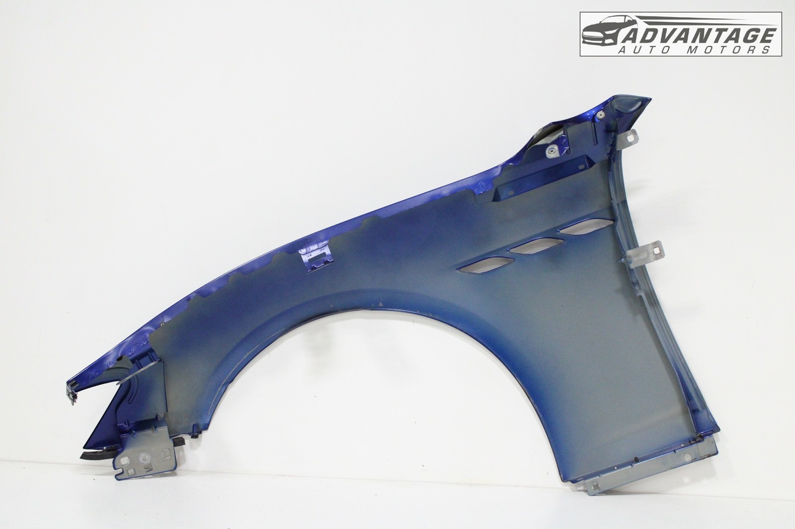 2014-2020 MASERATI GHIBLI FRONT RIGHT PASSENGER FENDER SHELL COVER PANEL OEM