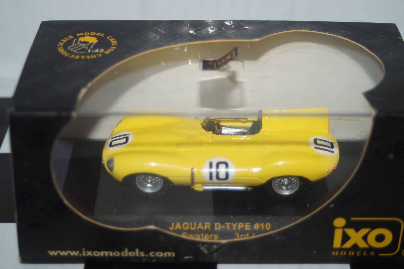 Ixo Jaguar D Type #10 3rd Le Mans 1955 J.Claes / J.Swaters 1:43 LMC037 Diecast
