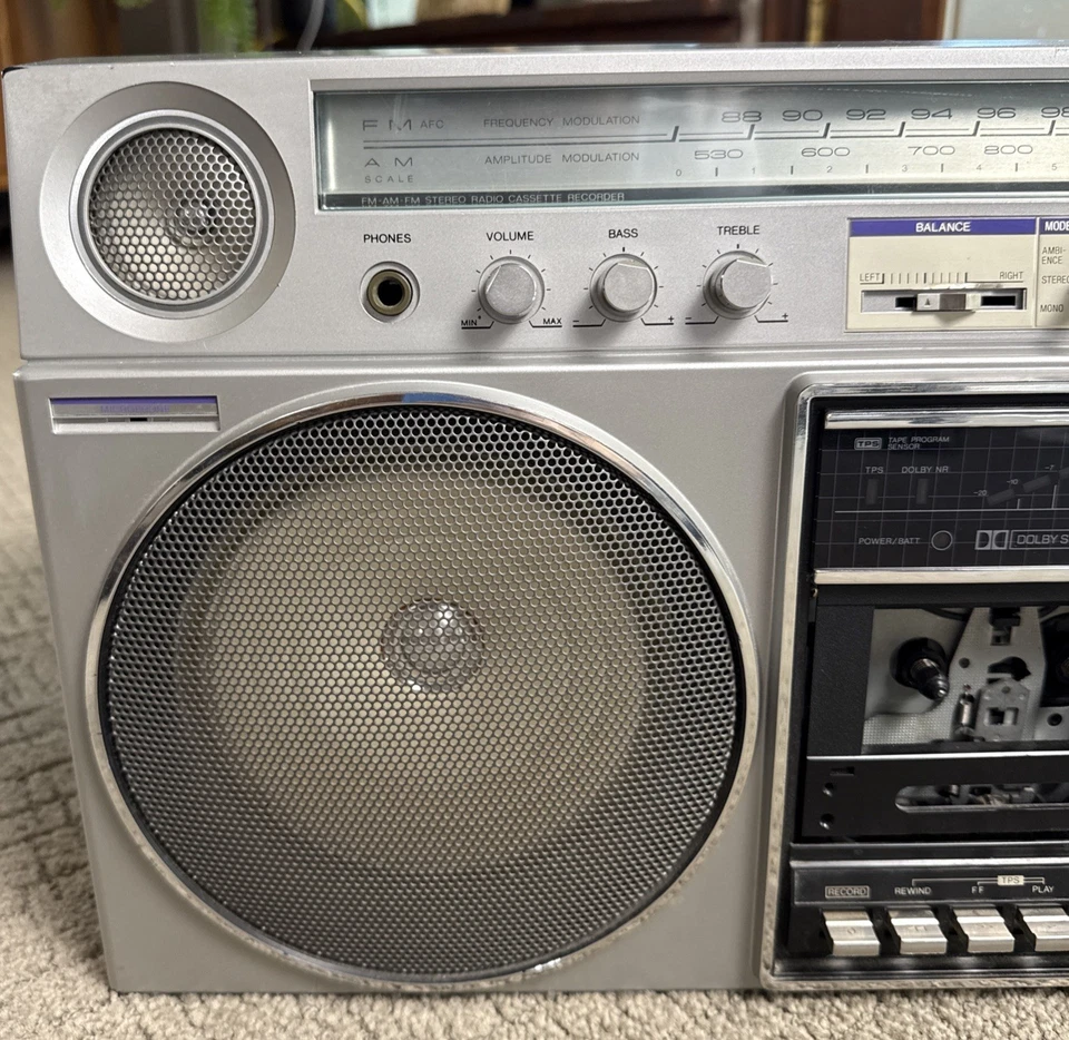 Radio casete AM/FM Dolby Panasonic RX-5085 Boombox con manual y cable leer Foto 3 de 4