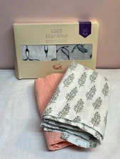 2 Swaddle Baby Blankets & 2 Modern Day Cotton Baby Blankets NEW