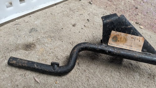 Vintage Yamaha NOS Footrest Support Bar #INS - Picture 3 of 9