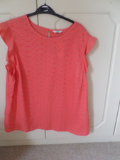 ORANGE BROIDREIE ANGLAISE TOP WITH CAP SLEEVES   Size 18  NEW
