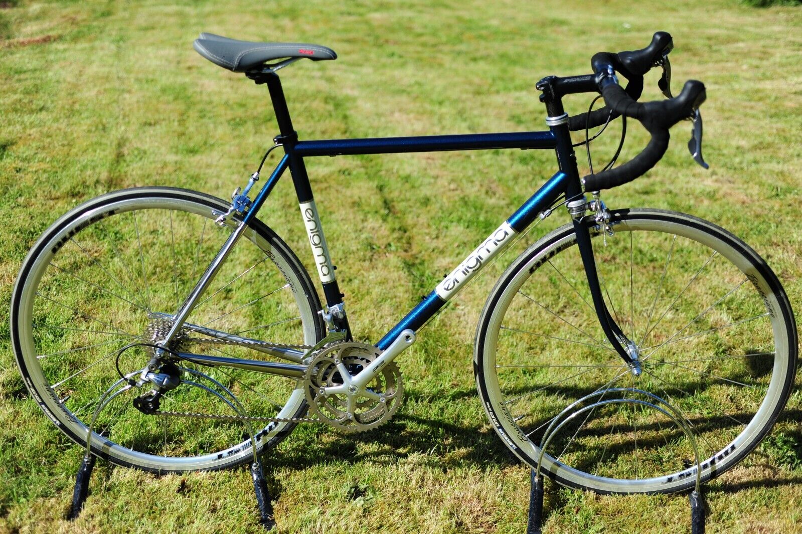 Enigma XCR 55cm race bike in stainless stee tubing. Unused, light storage marks.