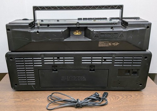 Vintage 1986 Magnavox AW8200 Dual Deck Stereo Radio Boombox - WORKS GREAT! - Picture 4 of 6