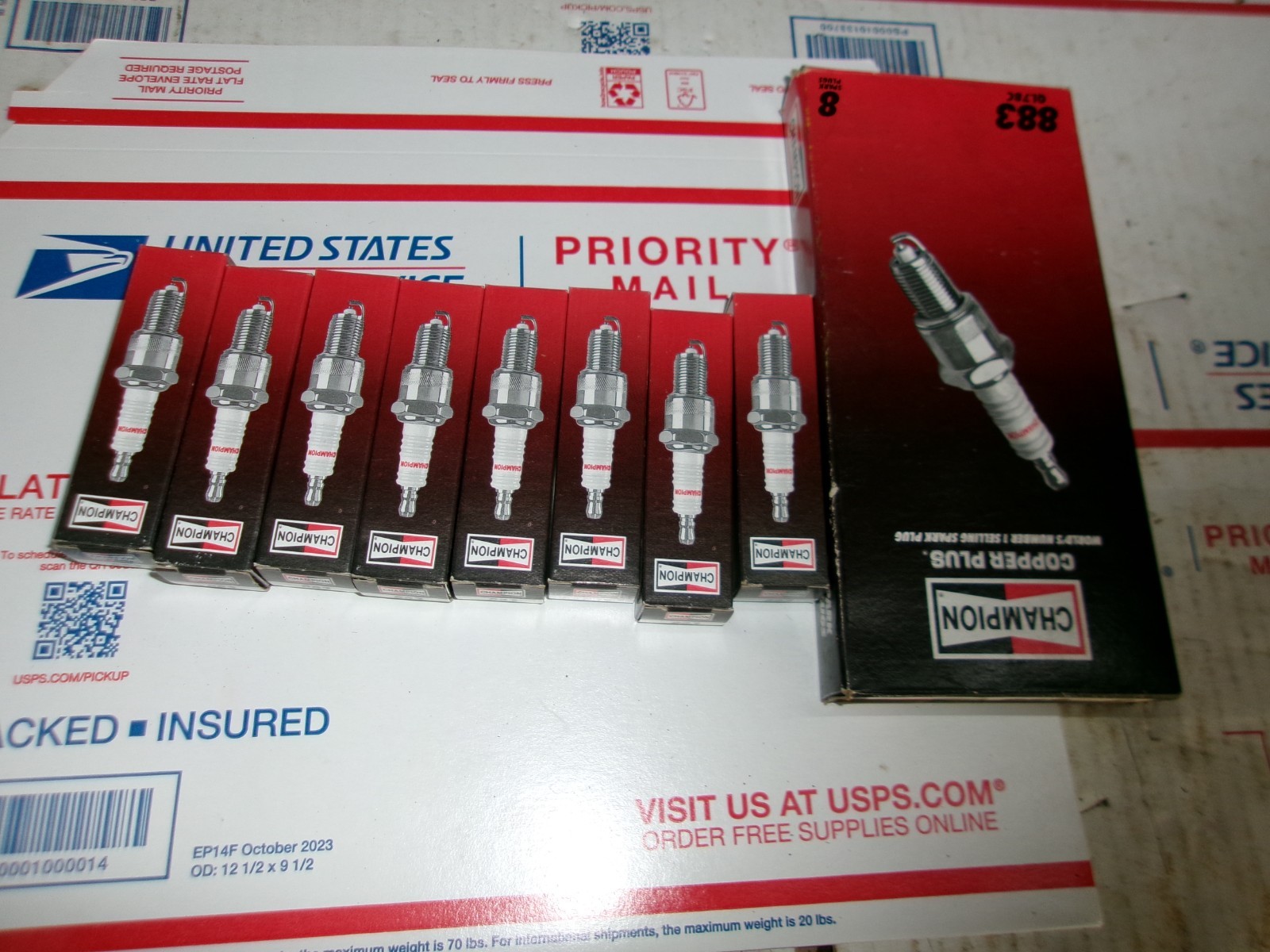 CHAMPION SPARK PLUGS 883 QL78C  8