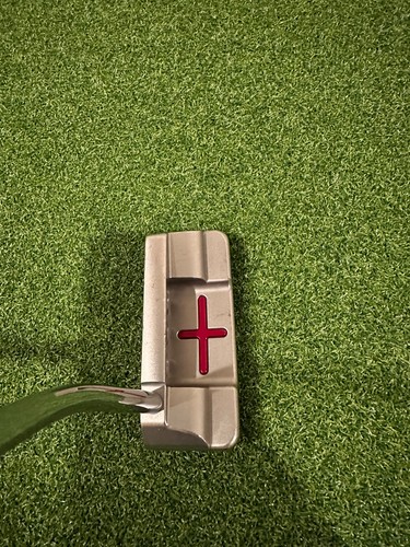 Scotty Cameron 2014 Select Square Back Putter 35 Inch. Headcover Included. - Picture 3 of 9