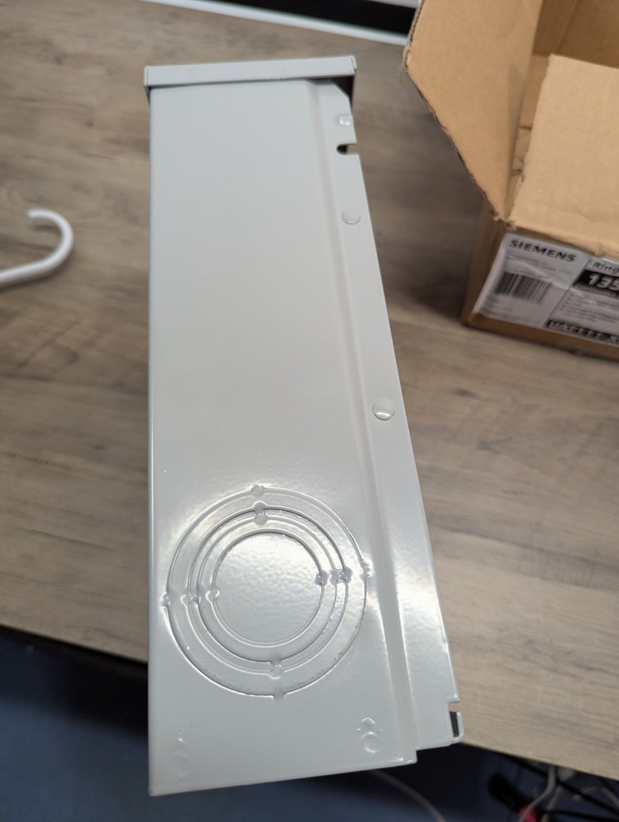 Presa Contatore Siemens UAT111-XGF, 135A, 600V, NEMA 3R, Per Cavi Aerei/interrati, Aperta Ma Nuova