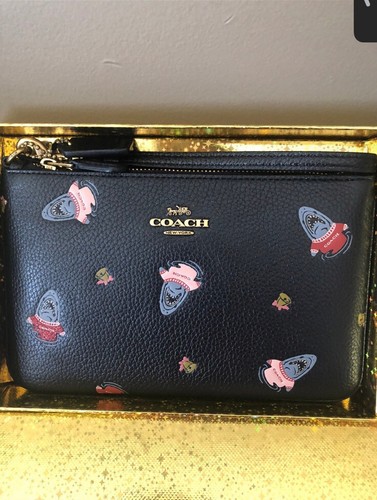 NWT Coach SHARKY Print Black Pebble Leather wristlet boxed - Picture 2 of 6