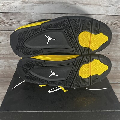 Nike Air Jordan 4 Retro Thunder Tour Yellow GS Size 7 Y / Women