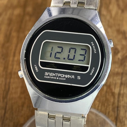 Elektronika 5 LCD Digital vintage quartz Soviet Era mens watch 80s USSR - Picture 11 of 22