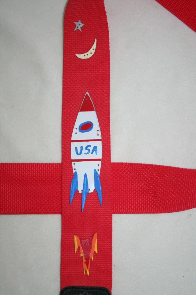 CORREA DE GUITARRA HECHA A MANO Jr CHARLIE FAST ROCKET SHIP SPACE ALIENS ARTE POPULAR AMERICANO Foto 2 de 4