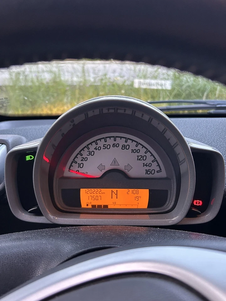 smart fortwo coupe 2009 451 1.0 - Bild 2 von 4