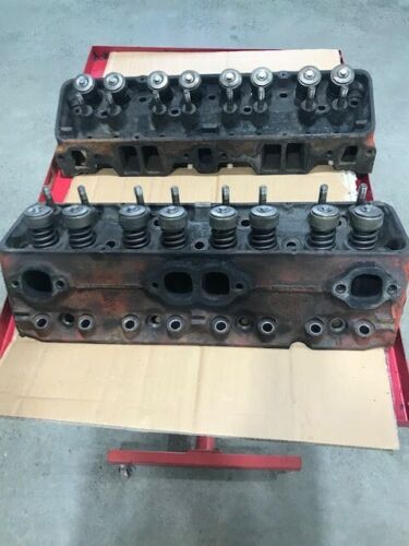 Cylinder Head Sbc 327 1967 - Picture 2 of 9