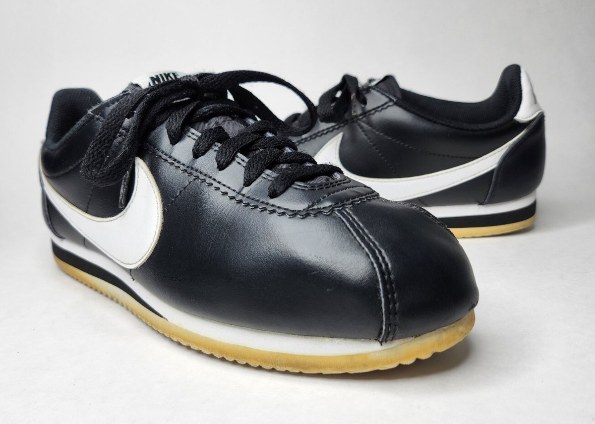 Nike Shoes Women Sz 8 Classic Cortez Black Leather Casual