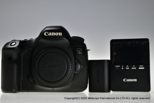 Canon EOS 5Ds 50.6 MP DSLR Camera Body Excellent-