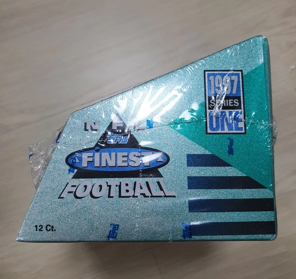 1997 Topps Finest Football Jumbo Hobby Box 12 Packs Factory Sealed Sam Mills - Image 3 of 4