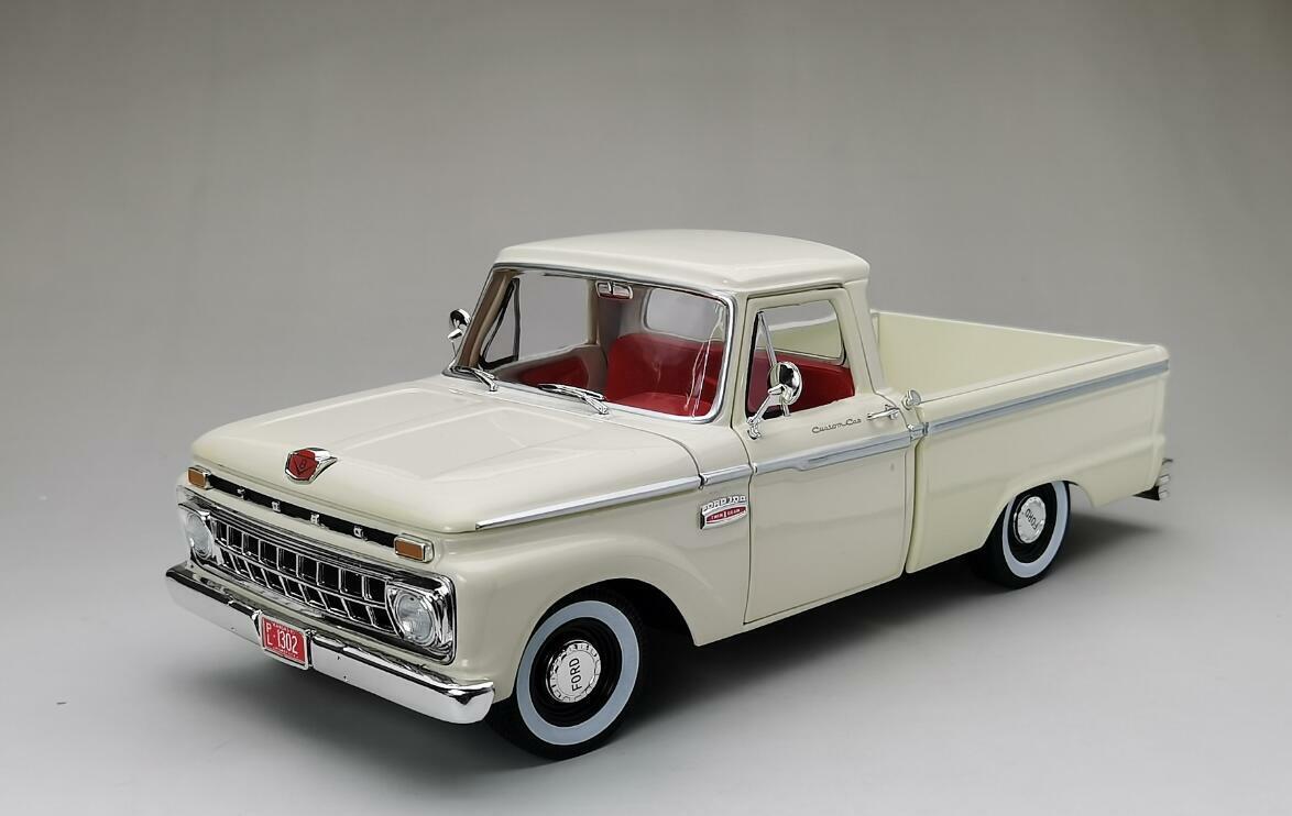 【激安セール】 1965 FORD F-100 CUSTOM CAB PICKUP WHITE 1:18 SCALE BY SUN ミニカー