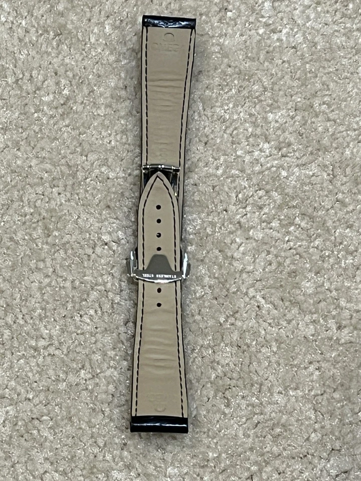 Pulseira de relógio oficial Omega jacaré preta com fecho de implantação Omega genuíno 20 mm - Imagem 4 de 4