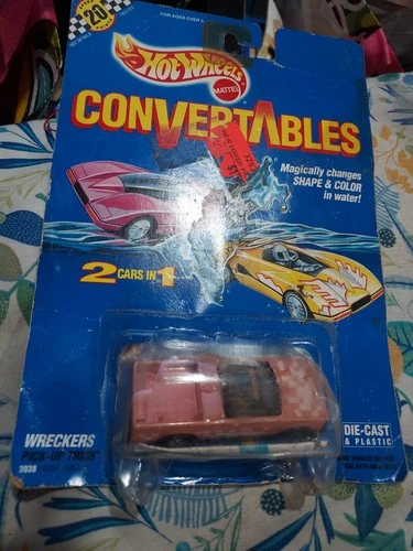 Hot Wheels Vintage Convertables 2 cars in 1 Wreckers Pick-Up Truck