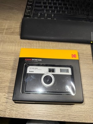 Kodak Ektar H35 35mm Half Frame Striped Black Film Camera