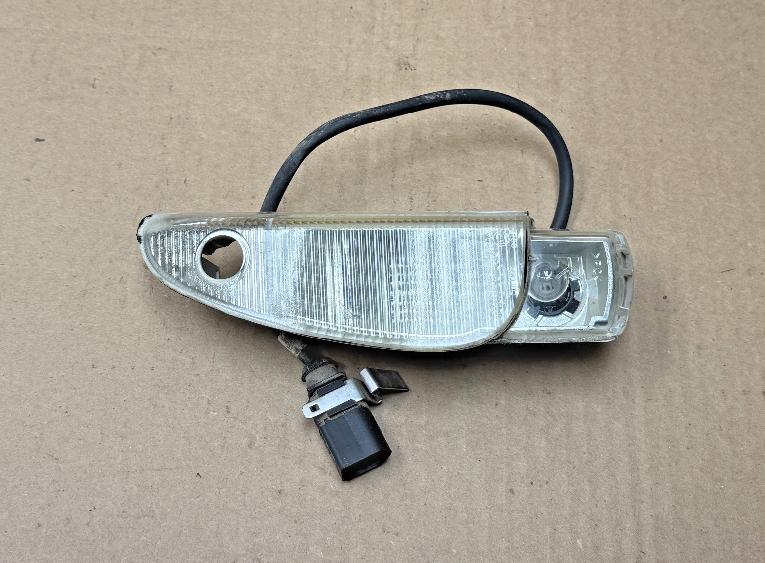 06-12 Bentley Continental Flying Spur Rear Right Pass Reverse Light Lamp PO43