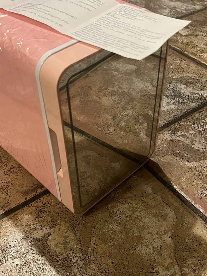 LED Mirror Door Mini Beauty Cooler, 4-Liter Mini Fridge  Touch-Control LED  PINK - Image 3 of 4