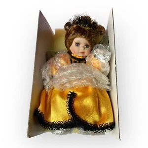 Vintage Marie Osmond Fine Collectible Doll "Queen Bee Bitty Beauty Bug" W/ Cert