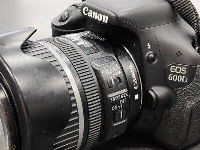 Canon EOS 600D (Rebel T3i) DSLR Camera w/ EF-S 17-85 mm f/4-5.6 IS USM Lens