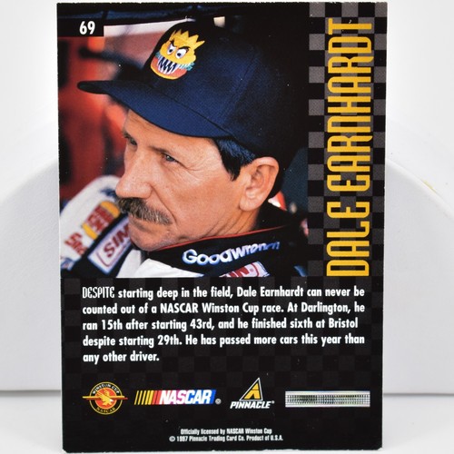 Tarjeta coleccionable NASCAR 1997 de colección Dale Earnhardt Goodwrench Pinnacle Race Review #69 - Imagen 2 de 2
