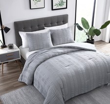 The Nesting Company Elm Seersucker 3 Piece Super Soft lightweight Comforter Set