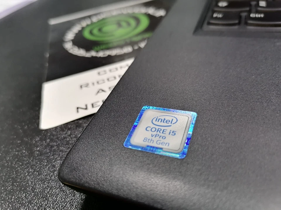 LENOVO T480 THINKPAD i5-8250 8GB RAM 256GB SSD 14" FULL HD RICONDIZIONATO - Immagine 3 di 4