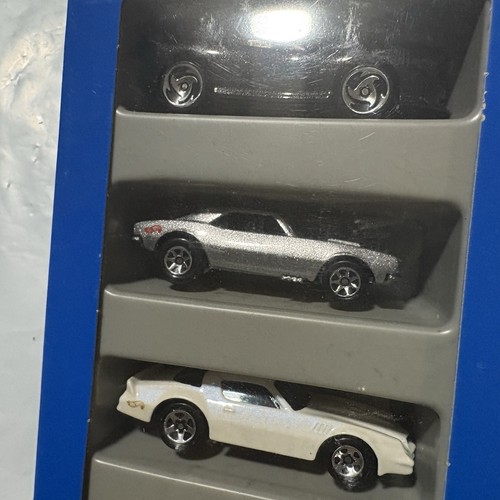 Hot Wheels Gift Pack 5 = Camaro Z28 IROC Chevrolet 67 1967 - Bild 3 von 17