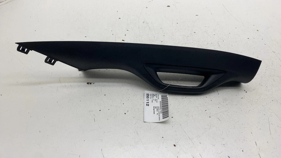 ⭕ 2021-2025 Ram 3500 Right Side A Pillar Trim Panel Leather Mopar OEM 6NF74TRMAD Foto 4 de 4