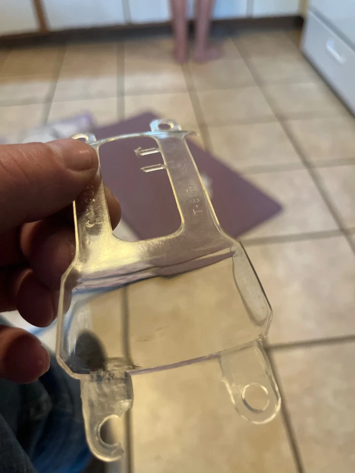 Amt 67-69 t bird promo glass - Image 2 of 2