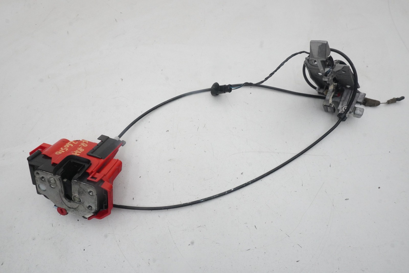 Ferrari California 2010 FRONT+RIGHT Door lock actuator P/N 69978700