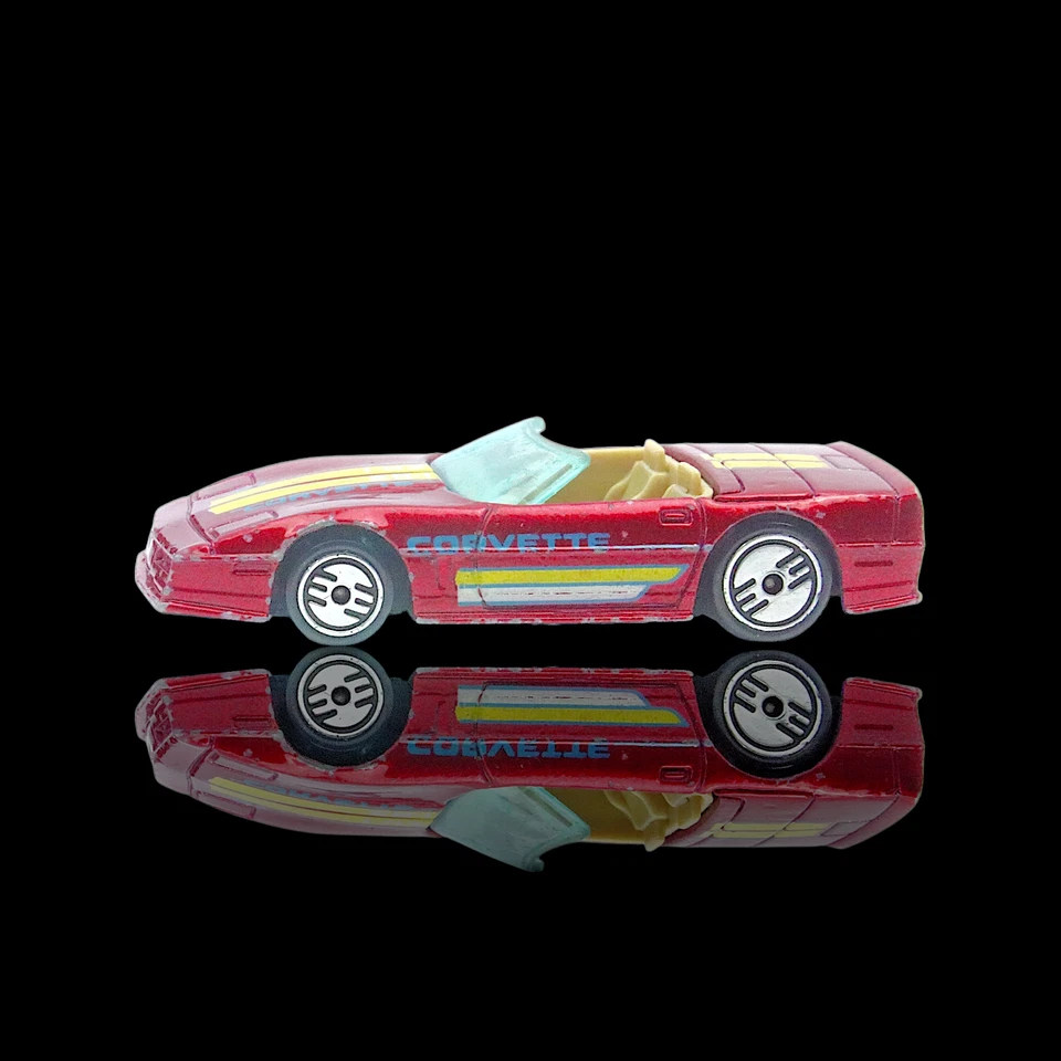 Corvette 1988 convertible rojo diecast 1:64 Hot Wheels Foto 2 de 4