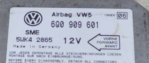 VW Lupo 6X 2000 Airbg Steuergerät 6Q0909601 #149166-G243