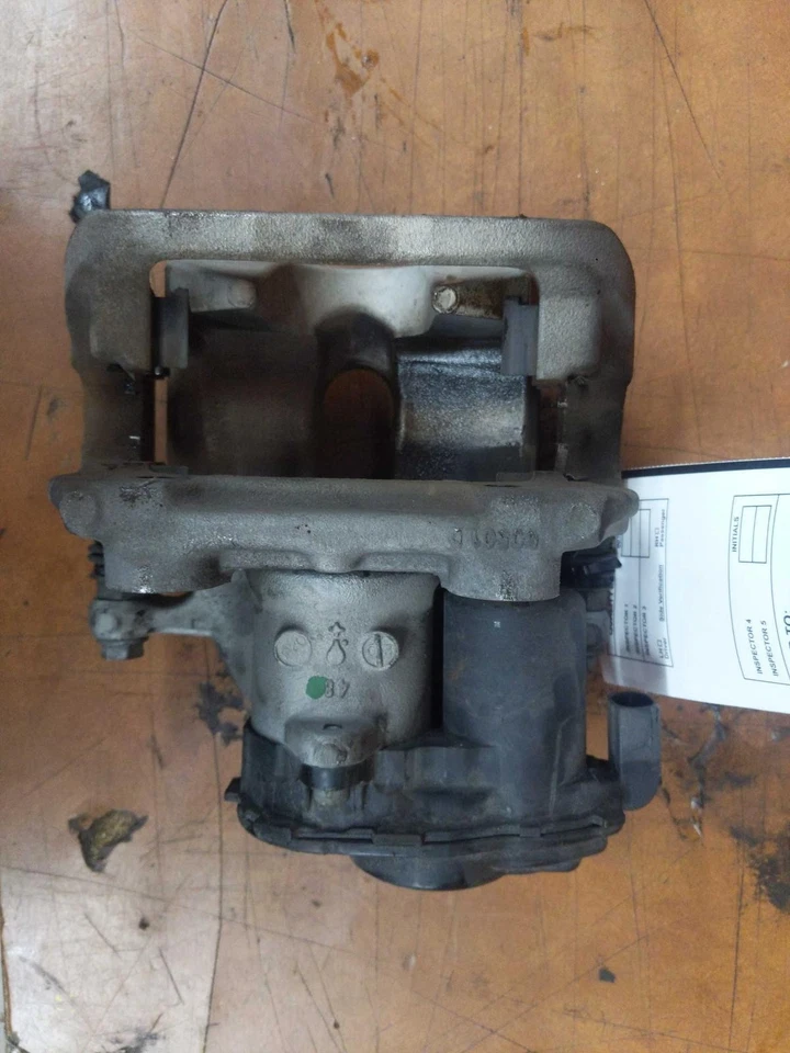 Pinza de freno trasera izquierda MERCEDES GLE350 20 tipo 167, sin paquete deportivo Foto 2 de 4